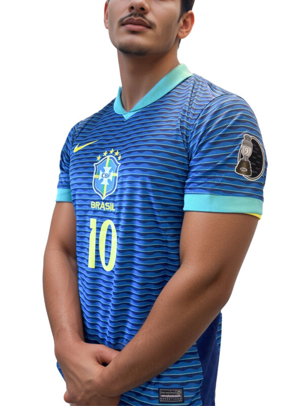 Brasil Away 24-25 (RODRYGO, 10)