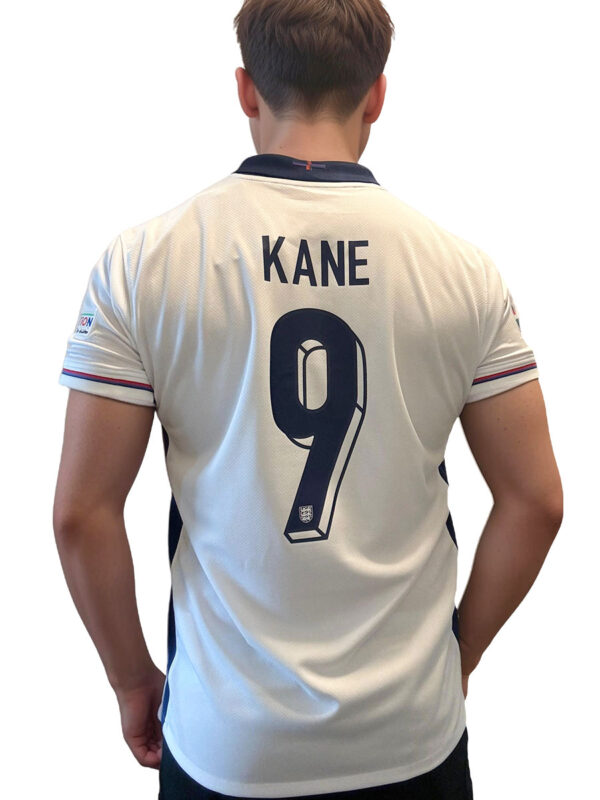 England Home (KANE 9) - Imagen 2